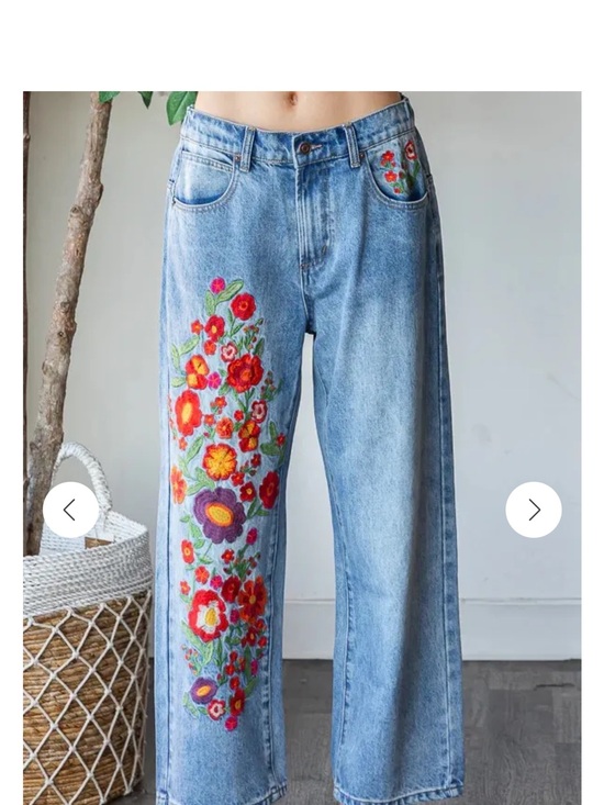 Oli & Hali Denim - NWPT Oli & Hali Light Blue Wide-leg embroidered drop waist jeans